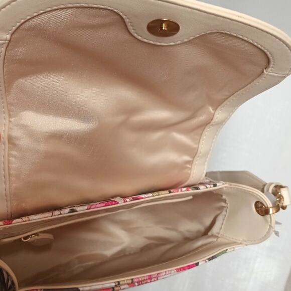 Time and Tru floral crossbody Riverdale Bag for womens over the shoulder bag NWT - Picture 7 of 9